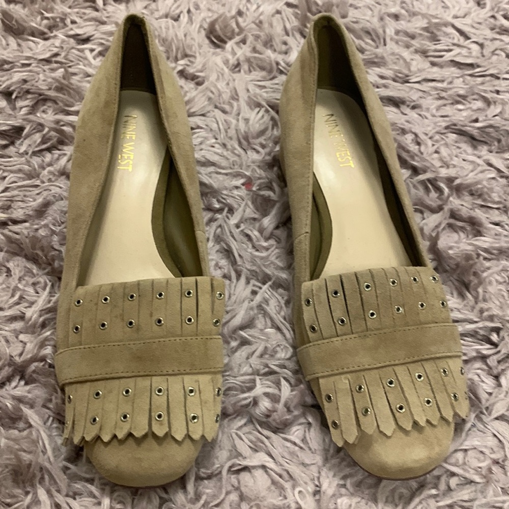 Nine West small heel loafers size: 7.5M in color olive
